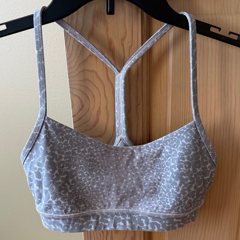 lululemon athletica Light Gray Leopard-Print T-Back Sports Bra